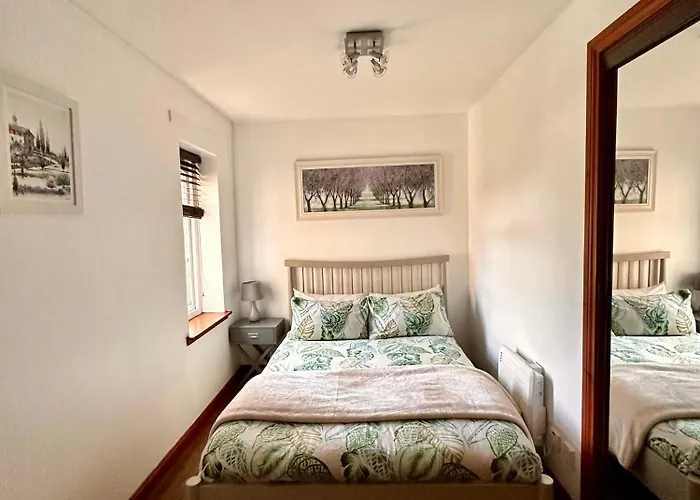 Apartment With Parking, Close To The Raigmore Hospital